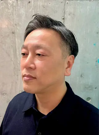 ショート メンズ 派手髪デザインカラー ヒロカのヘアスタイル