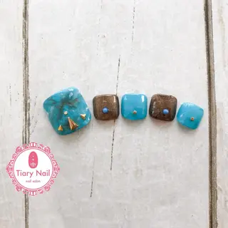ネイル tiarynail K K🐼のネイルデザイン