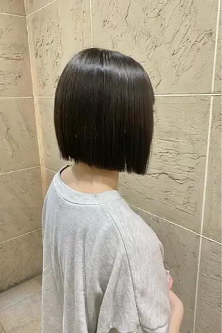 ミディアム カラー 菊地 紗矢のヘアスタイル