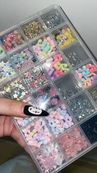 ネイル RICO Nail パーツつけ放題🌈のネイルデザイン