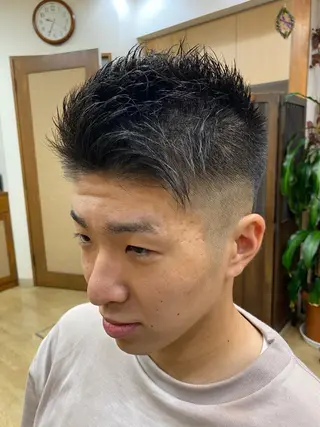 ショート メンズ 浅見 天翔のヘアスタイル