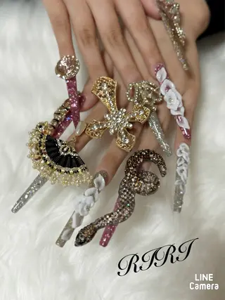 ネイル riri オーナーのネイルデザイン