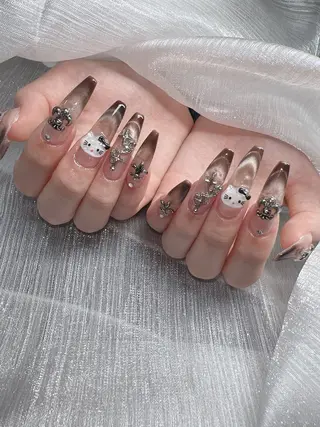 ネイル Lee Nailsのネイルデザイン