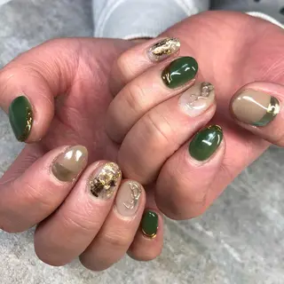 ロング カラー ヘアアレンジ キッズ ネイル マツエク・マツパ 福田 加奈のネイルデザイン