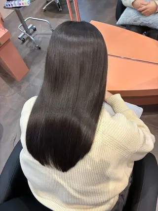 ロング 「似合わせ/髪質改善 《ワタル》」のヘアスタイル