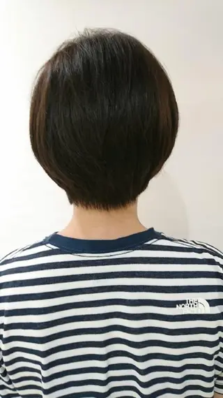 ショート 齋藤 愛美のヘアスタイル