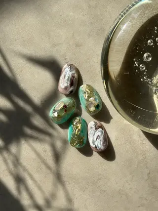 ネイル ネイルアトリエ プラスメリーのネイルデザイン