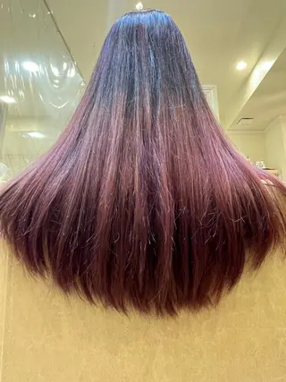 ロング izumi （いずみ）のヘアスタイル