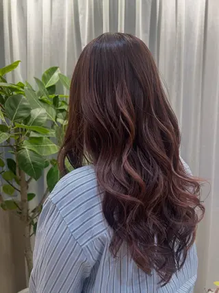 ロング 阪上 沙織のヘアスタイル