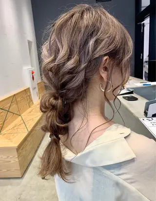 セミロング yui .のヘアスタイル
