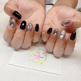 ネイル Nail Salon S-Traumのネイルデザイン