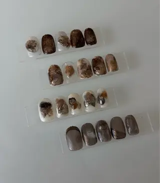 ネイル SALON VILLAGE Kinshicho所属・Leflou錦糸町 Akoのネイルデザイン