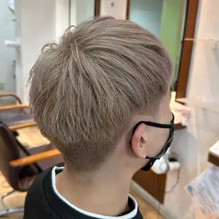 ショート カラー メンズ 圧倒的艶髪ストレート 山本翔大✨️のヘアスタイル