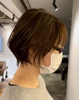 ショート 日比崚介🍀 おくれげ小顔カットのヘアスタイル