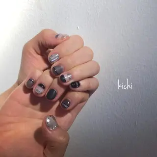 ネイル kichi･: *のネイルデザイン