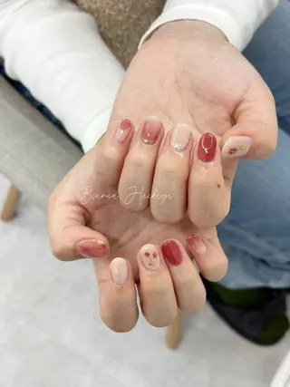 ネイル Bianca🩶 SHIONOのネイルデザイン