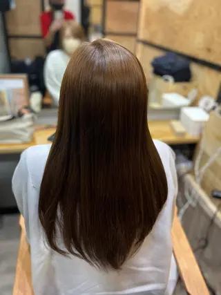 セミロング カラー パーマ ヘアアレンジ メンズ キッズ ネイル マツエク・マツパ アイブロウ 久木原 ゆりのヘアスタイル