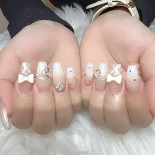 ネイル Nail salon EM（エム）諸星のネイルデザイン