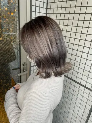ミディアム カラー 女性リピ90%🍨 🩷佐藤みずきのヘアスタイル
