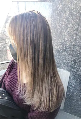 セミロング カラーアンドケアリタ kitamuuuのヘアスタイル
