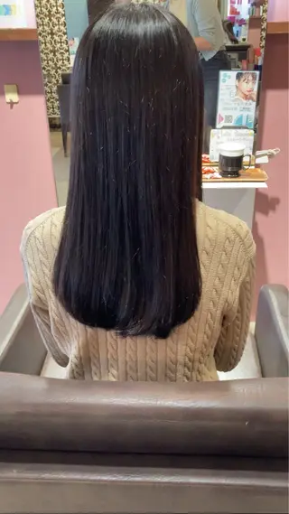 セミロング ぱく みやんのヘアスタイル