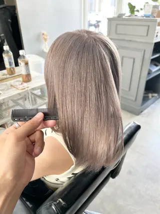 ミディアム カラー 🫧艶ダブルカラー ブリーチ🫧トモヤのヘアスタイル