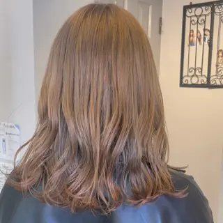 ミディアム 坪森 野々香のヘアスタイル