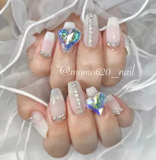 ネイル momoka🤍 四ツ橋のネイルデザイン