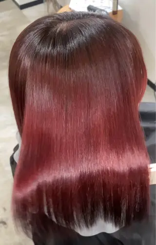 ミディアム 鳴海 稜真のヘアスタイル