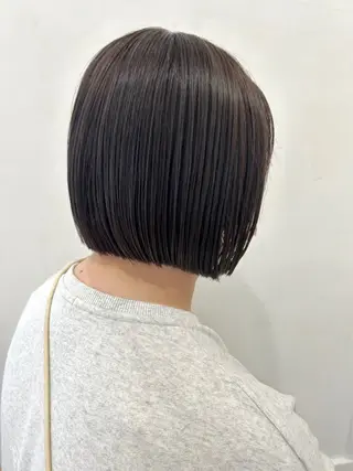 ショート レイヤーカット⛓ hina🩶のヘアスタイル