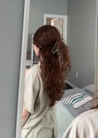 ロング パーマ SIKI ゆうのヘアスタイル