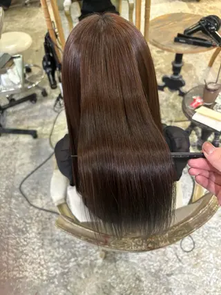 セミロング 美髪矯正 透明感 カラー⭐️ユウキのヘアスタイル