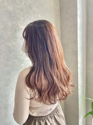 セミロング カラー 一ノ瀬 暁のヘアスタイル
