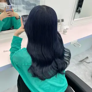 セミロング カラー パーマ ヘアアレンジ 透明感ブリーチカラー 🌈TOMOHIROのヘアスタイル