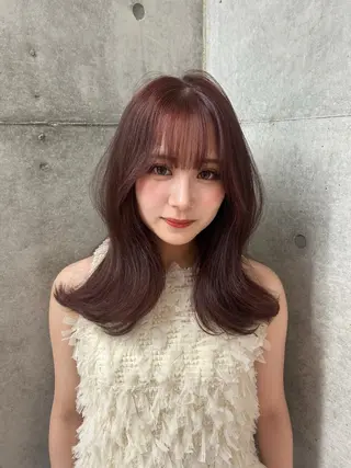 カラー あ い か 🎀 レイヤーカットのヘアスタイル