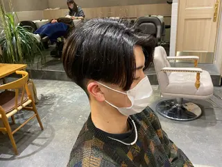 ミディアム メンズ 町田 甲陽のヘアスタイル