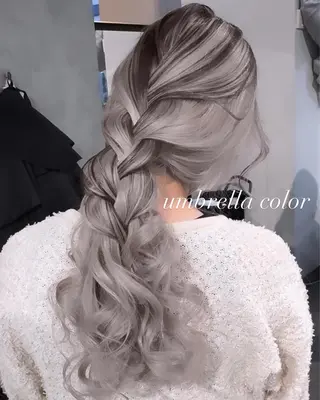 セミロング カラー 💜ハイトーン💛 マジカルかいちゃんのヘアスタイル