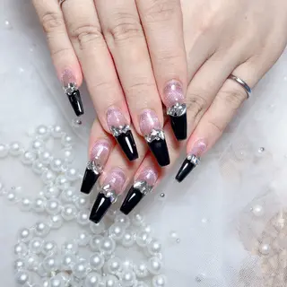 ネイル M🌷nail 長さだし専門店のネイルデザイン