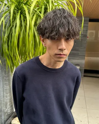 ミディアム パーマ 荘司 佑斗のヘアスタイル