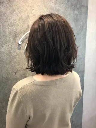 ミディアム Noyヨシモト ヒロトのヘアスタイル