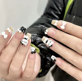 ネイル Pure&Rich Nailのネイルデザイン