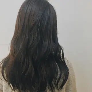 ロング カラー 高森 真凜のヘアスタイル