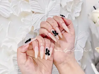 ネイル ✨Nailsalon Vi+✨のネイルデザイン