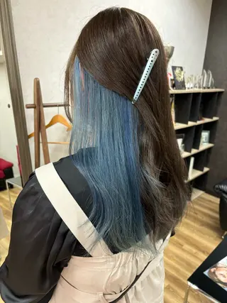 セミロング カラー ヘアアレンジ ayumi🌈 インナーカラー🌈のヘアスタイル