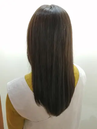 ロング カラー 足立 悠輔のヘアスタイル