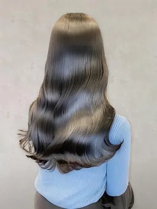 ロング グレージュ×レイヤー 藤生 和宏のヘアスタイル