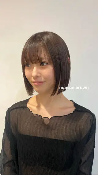 ミディアム 目黒 彩花のヘアスタイル