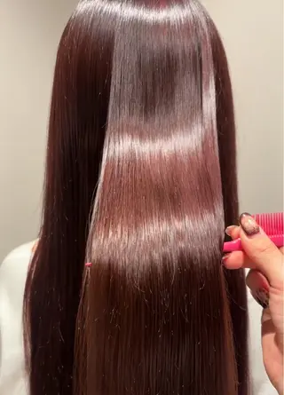 ロング カラー 髪質改善カラー ベージュ🤎YUMEのヘアスタイル