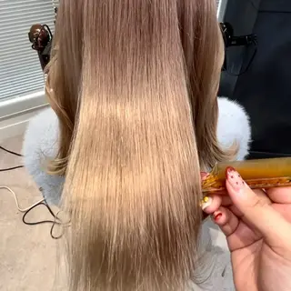 セミロング カラー ヘアアレンジ 🎀オタク美容師艶髪 カラーERINA🎀のヘアスタイル