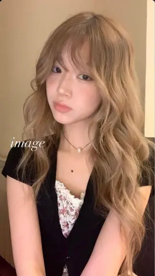 ロング ナナ♡レイヤーカット ♡似合わせカラーのヘアスタイル